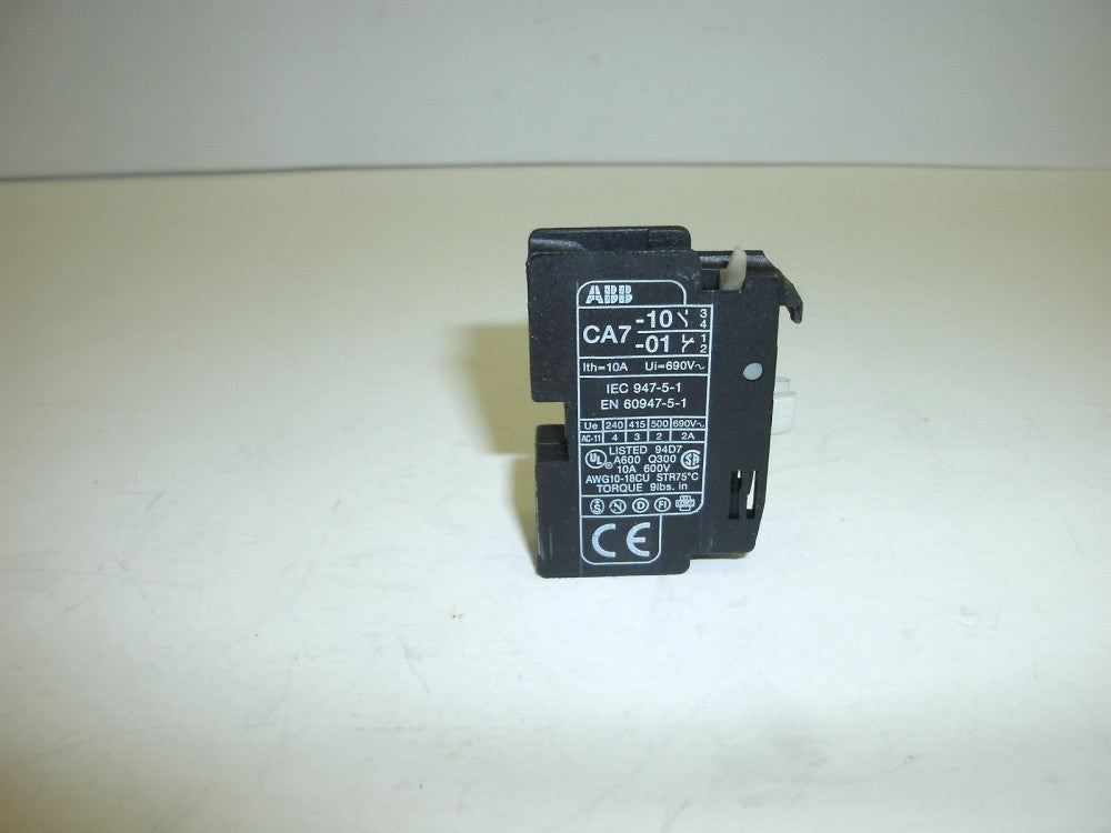 ABB CA7-01 ( -1 -2 ) AUXILIARY CONTACT 10 AMP 1 N/C 600VAC