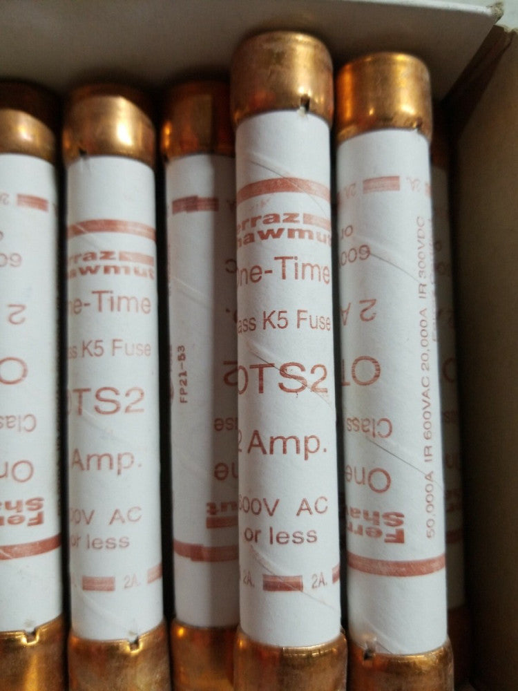 NEW OLD STOCK Gould Shawmut OTS2 OTS-2 amp Fuse 600 Volt - New- 
