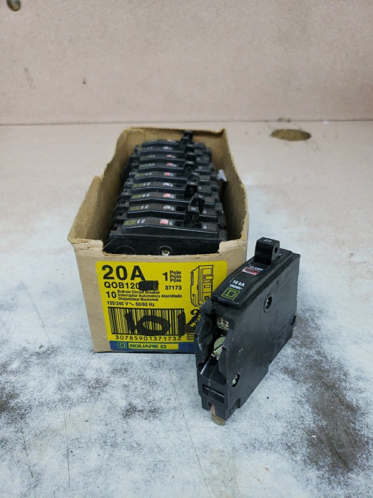BOX OF 10 NEW BREAKERS  Square D QOB120 Single Pole 20 Amp Bolt On