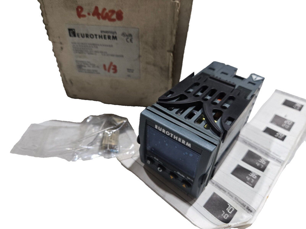 Eurotherm 3216/CC/VH/RRXX/X/XXX/G/E/J/C/XXXXXXX/T/E/XXXXXXXXXX NOS