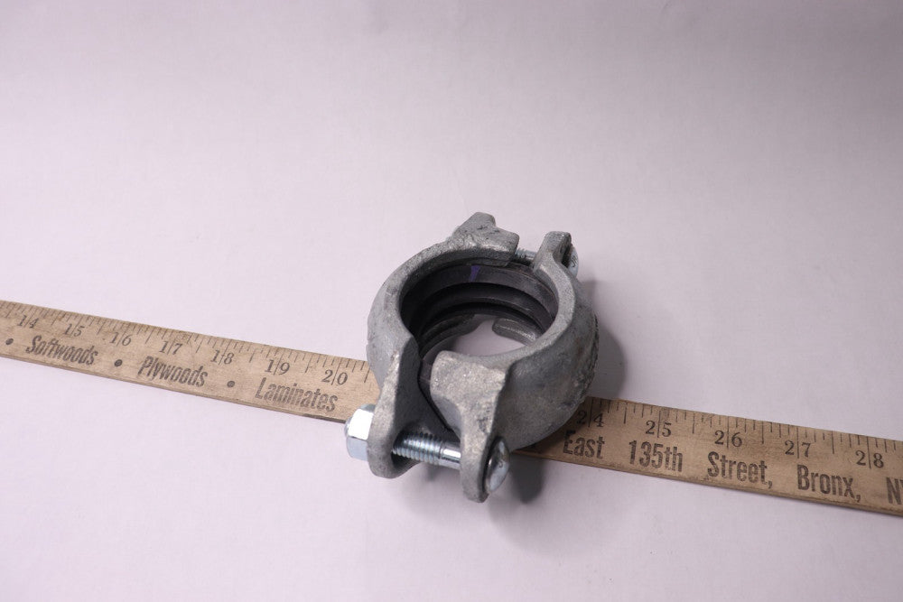 Rigid Coupling Galvanized Ductile Iron #009N 1-1/2 in.