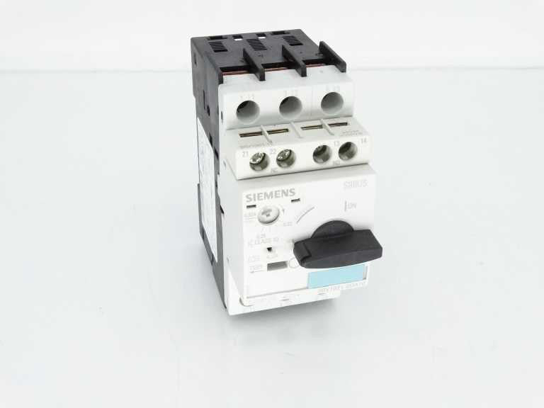 SIEMENS 3RV1021-0DA10 CIRCUIT BREAKER