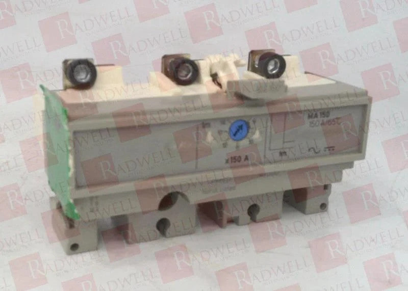 SCHNEIDER ELECTRIC 30500 / 30500 (NEW IN BOX)