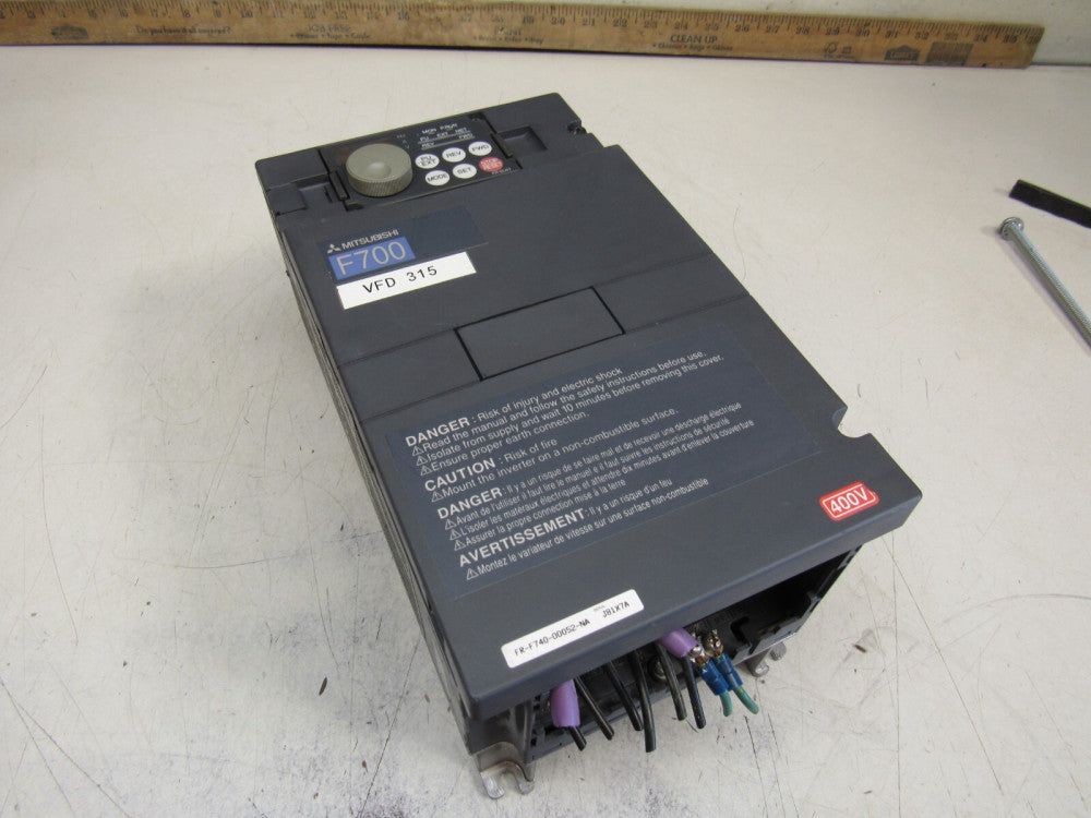 MITSUBISHI F700 AC DRIVE FR-F740-00052-NA 3HP 3Ph 380-480V NICE USED TAKEOUT !!