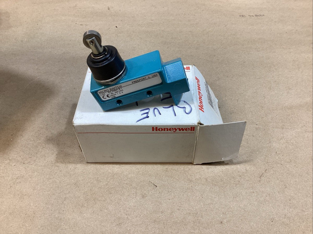 Honeywell Micro Switch BZE6-2RN80 Limit Switch