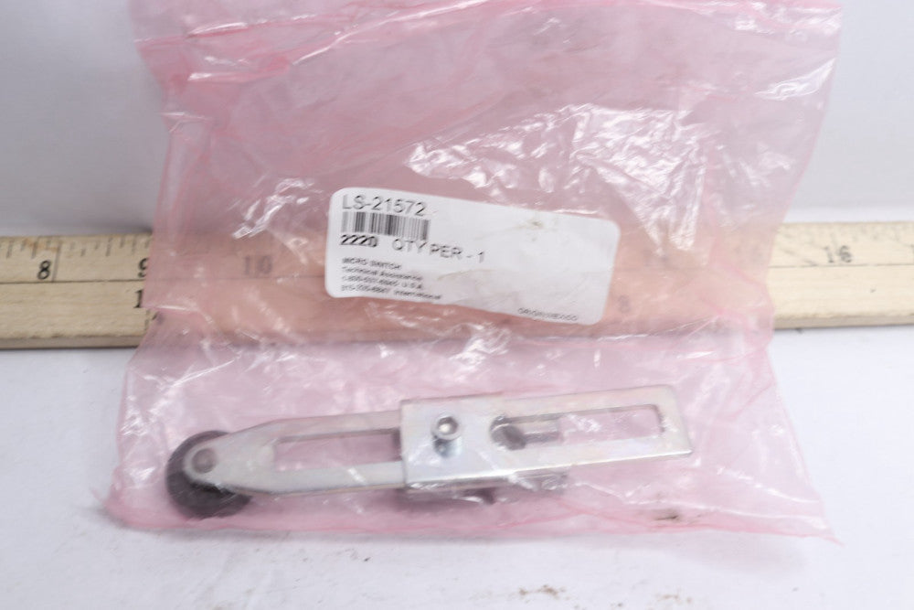 Micro Switch Roller Arm Lever 1.5" - 3.5" LS-21572