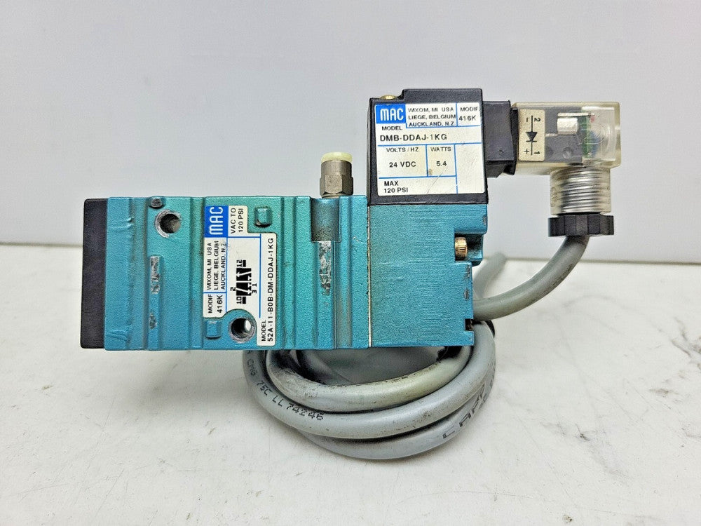 Mac DMB-DDAJ-1KG Pneumatic Solenoid Valve 24 Vdc w/ 52A-B0B-DM-DDAJ-1KG