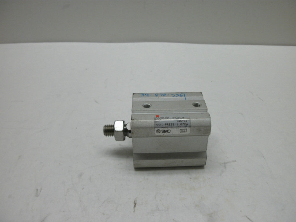 SMC CQ2B20-25DCM COMPACT CLINDER PNUEMATIC ORE 20mmSTROKE 25mm DOUBLE ACTING 