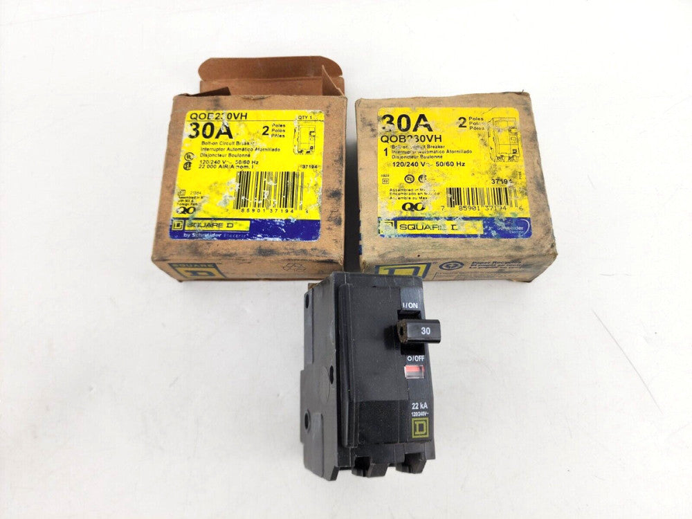 2pcs Square D QOB230VH 22K 2 Pole 30 Amp 120/240V Type QOB Bolt On