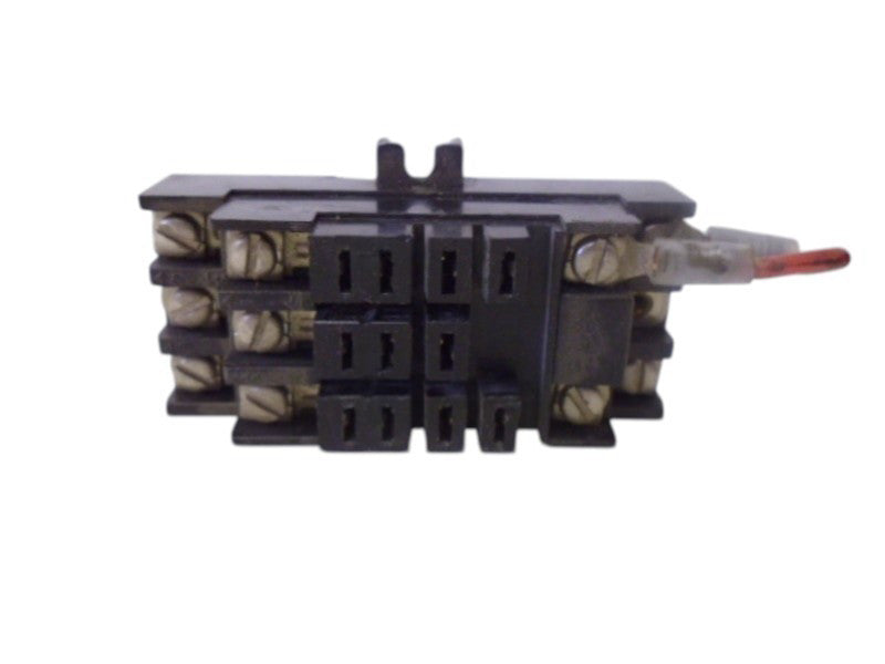 CUSTOM CONNECTOR QCII-PC SOCKET FOR SQUARE BASE UNMP