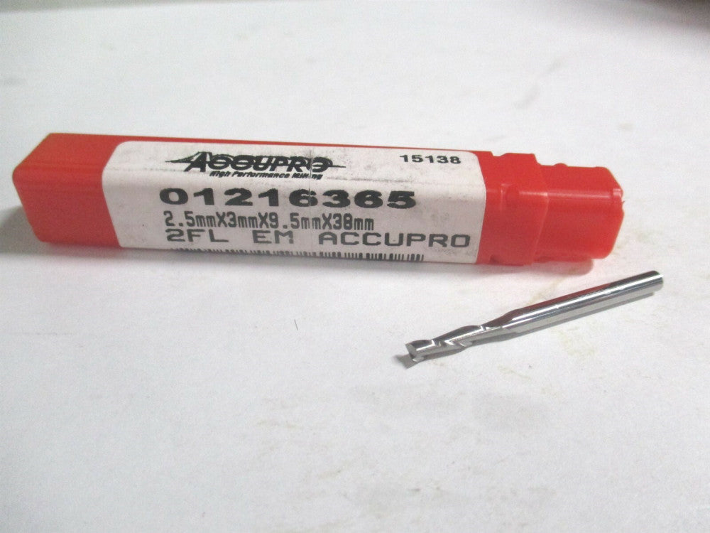 (12181245) 2.5mm x 9.5mm x 3mm x 38mm OAL Solid Carbide 2 Flute Square End Mill 