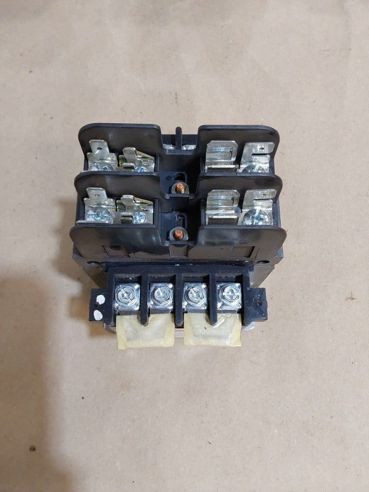 CUTLER-HAMMER C0100E2AXXFB Industrial Control Transformer 100 VA