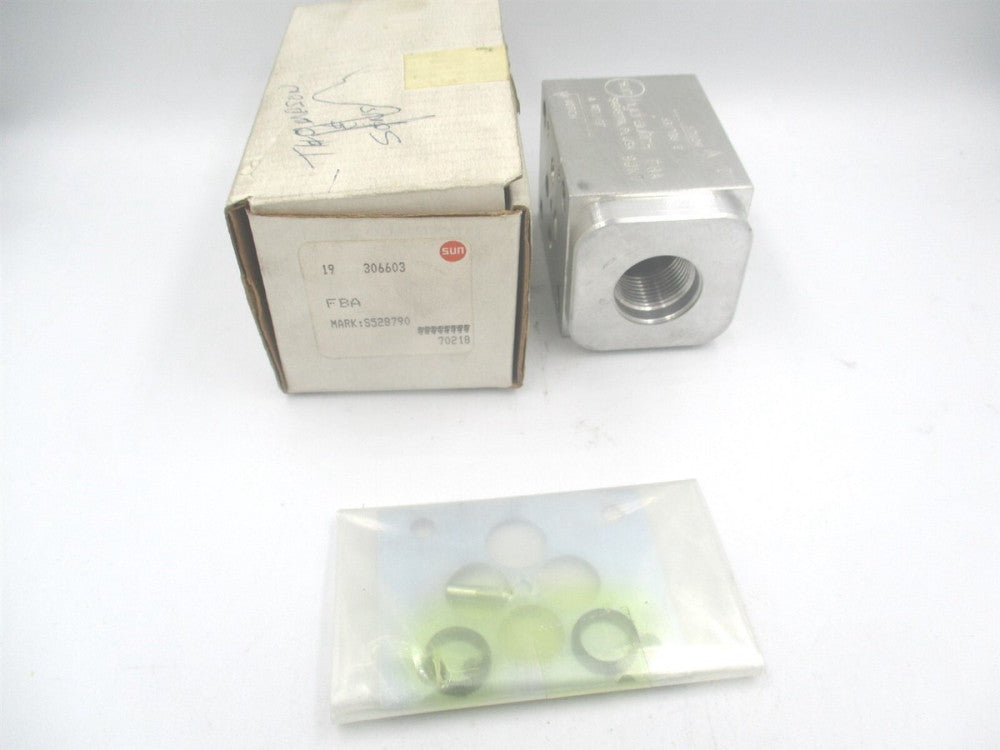 Sun Hydraulics (306603) Hydraulic Manifold Sandwich Block 