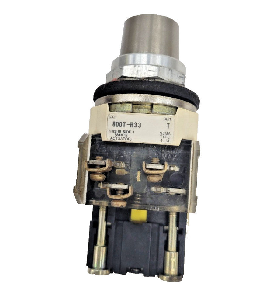 ALLEN-BRADLEY KEYED SELECTOR SWITCH 800T-H33, SER. T, 3 CONTACTOR 800T-XA