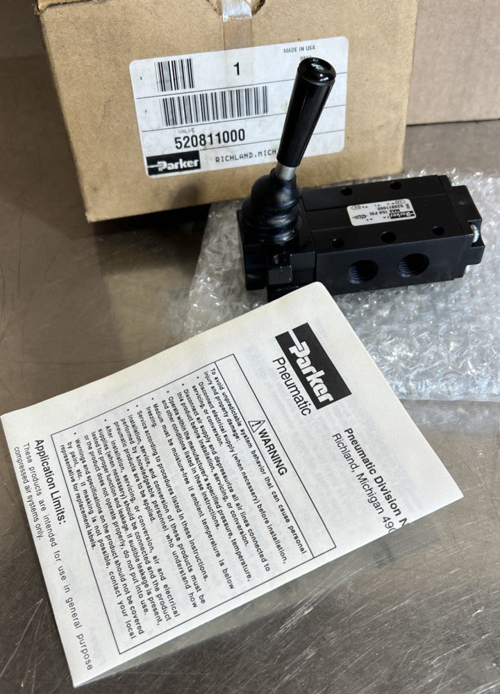 PARKER 520811000 150PSI Nos Surplus