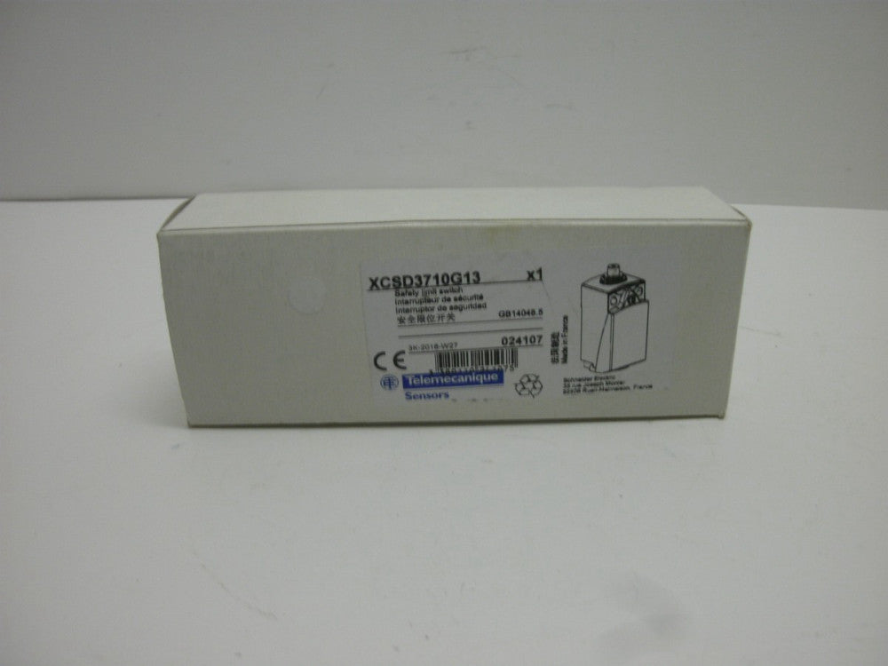 TELEMECANIQUE XCSD3710G13 SAFETY LIMIT SWITCH PLUNGER HEAD NEW IN BOX
