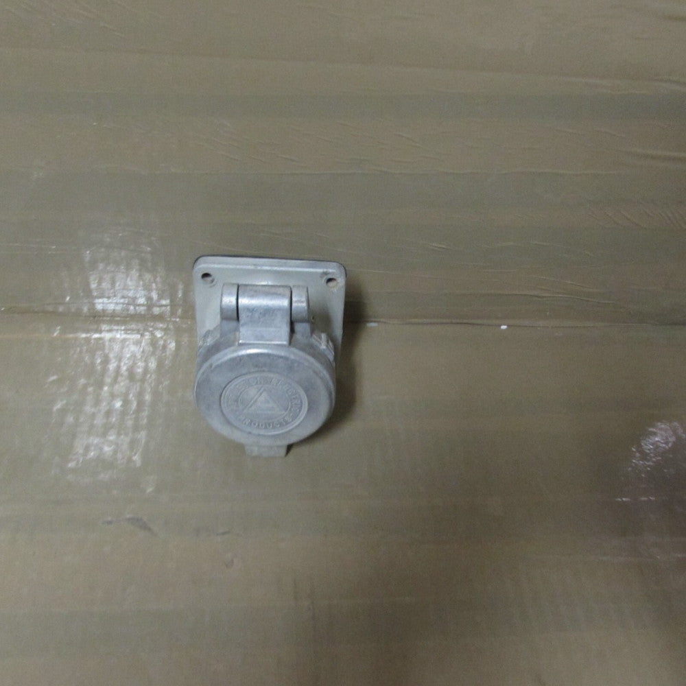 APPLETON ADR3023, POWERTITE FEMALE PLUG, 30A/2W/3P/600V, TAKEOUT! MAKE OFFER!