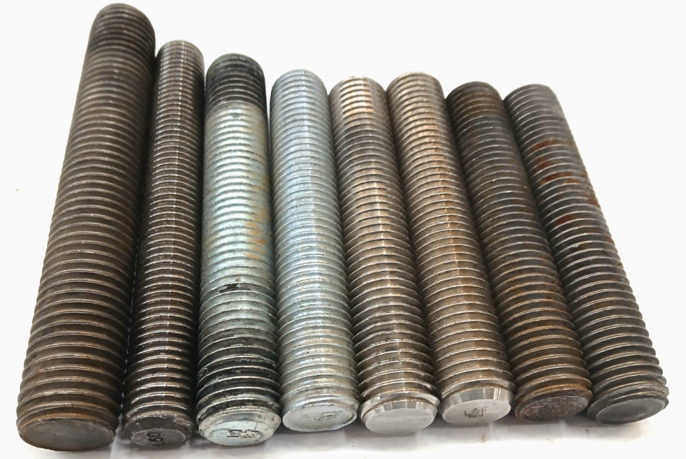 ASSORTED LOT OF 8 STUDS