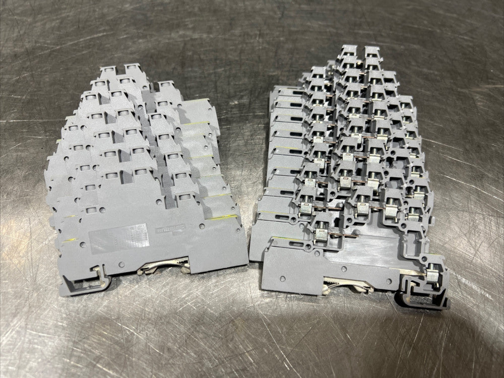 18 Units TE entrelec ABB Wiring Terminal D2.5/6-DA Nos Surplus