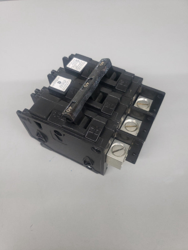 SIEMENS BQ3B040L CIRCUIT BREAKER 40 AMP 3 POLE 240V BOLT ON ~ NEW OLD STOCK