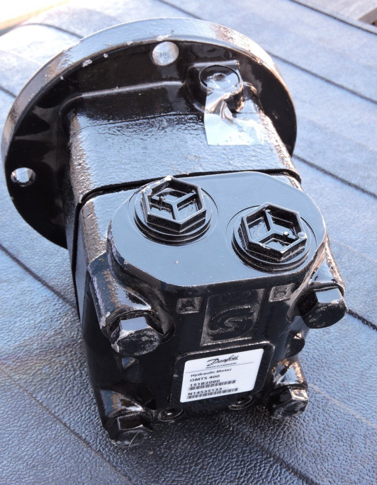 Genuine Danfoss 151B2090 OMTS 400 HYDRAULIC MOTOR - NEW!