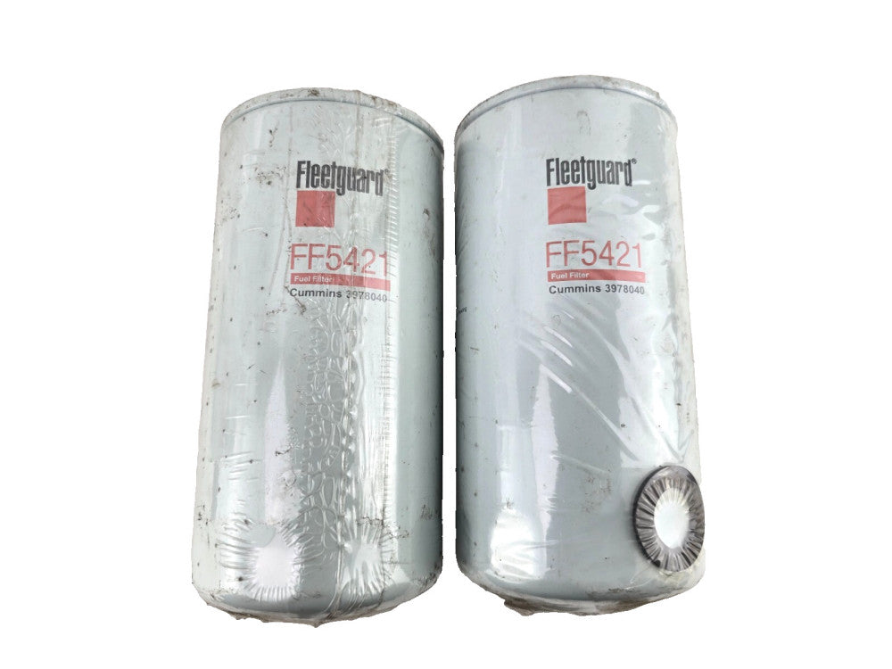 2pcs Fleetguard OEM Fuel Filter FF5421 Cummins 3978040