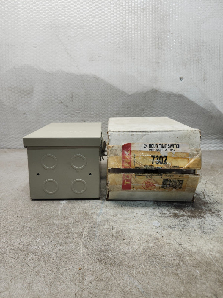 NEW IN BOX TORK 24 HOUR TIME SWITCH 7302