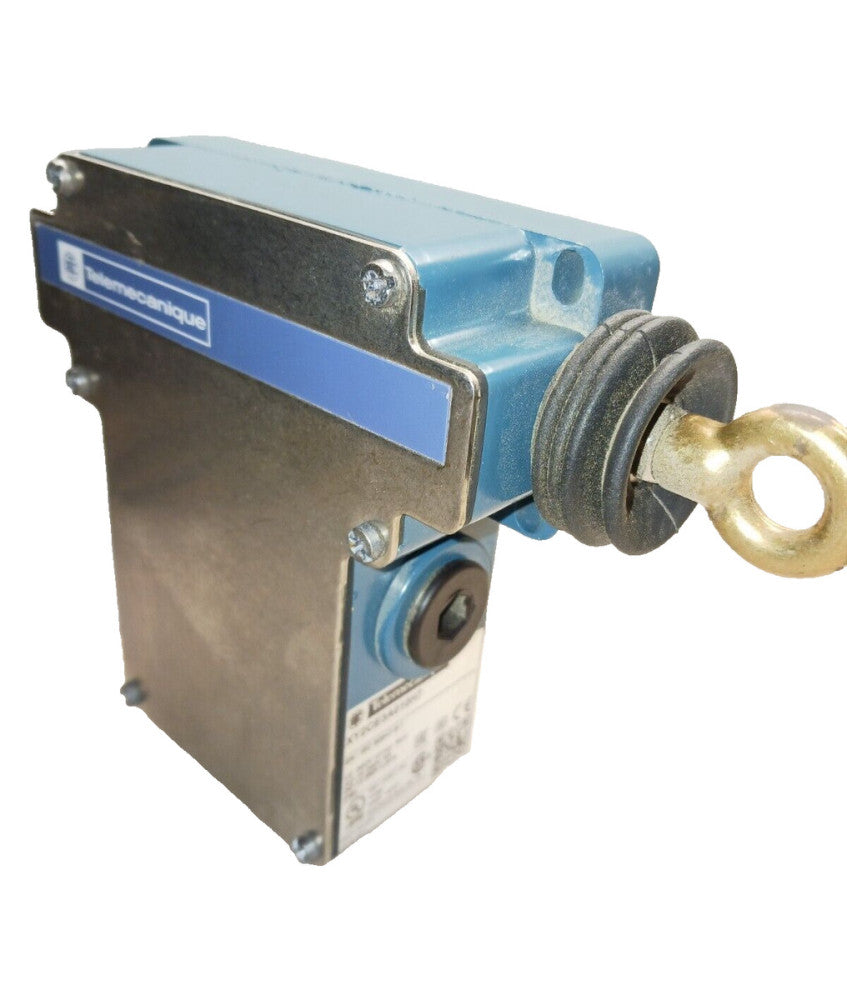 NEW TELEMECANIQUE CABLE PULL SWITCH E-STOP  XY2CE3A010H7
