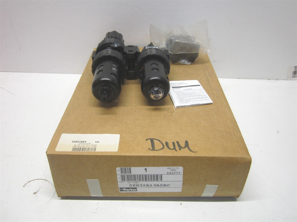 Parker (06E22A13AC) 1/2" NPT Port 40 µm Manual Compressed Air Filter 