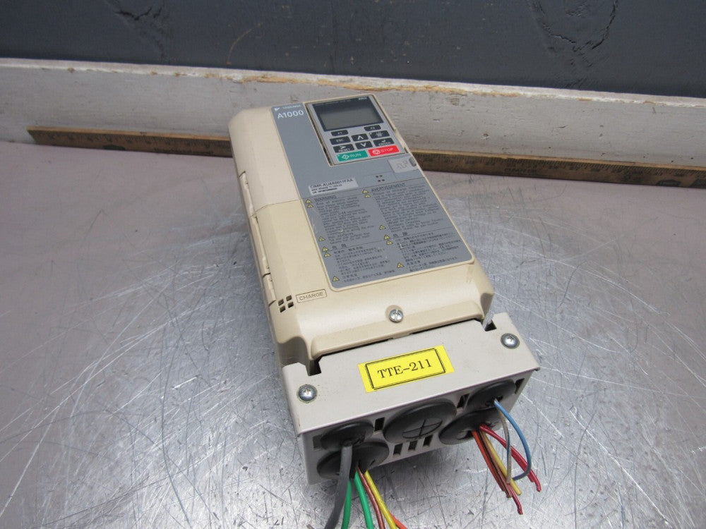 YASKAWA A1000 CIMR-AU4A0011FAA 400V 3PH 11.1A/9.2A FREQ. CONVERTER XLNT TAKEOUT