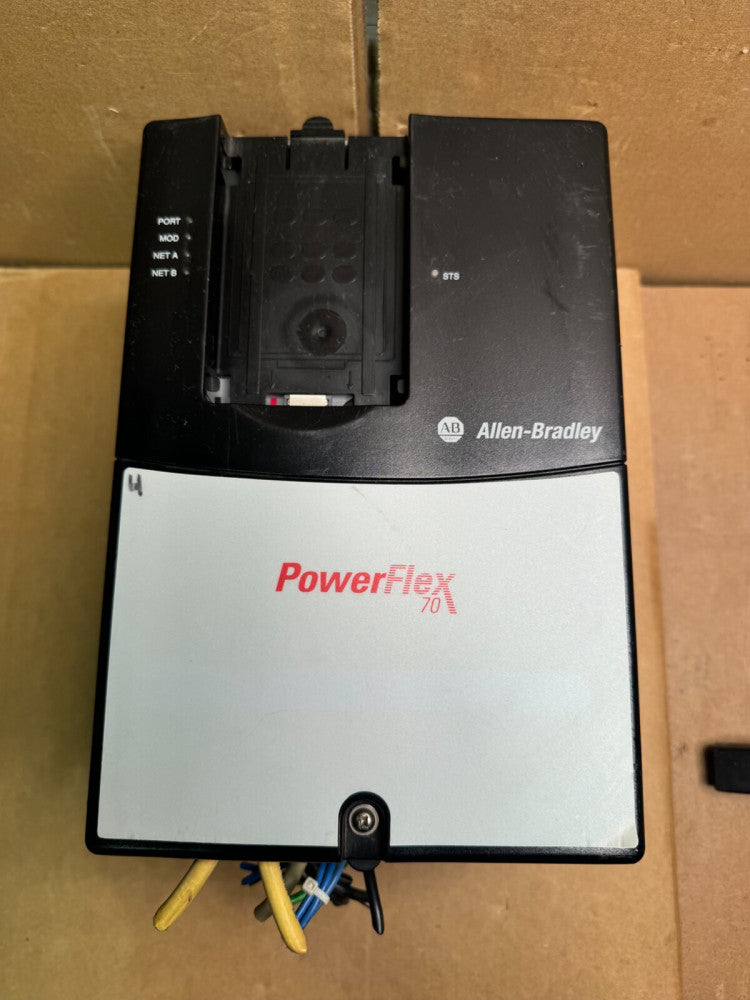 ALLEN BRADLEY 20AC011A0AYNANNN POWERFLEX 70 AC DRIVE 7-1/2 HP, 480-VAC, USED!