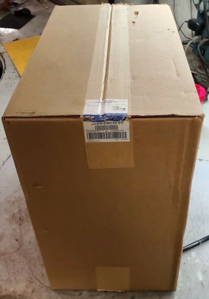 NEW Johnson Controls EN-EWC20-0 Universal Packaging Module w/o Power Components