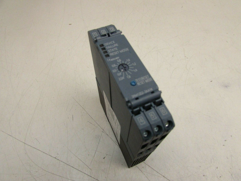 SIEMENS 3RM1202-3AA14 AC SEMICONDUCTOR MOTOR STARTER NICE USED TAKEOUT !!M/O !!