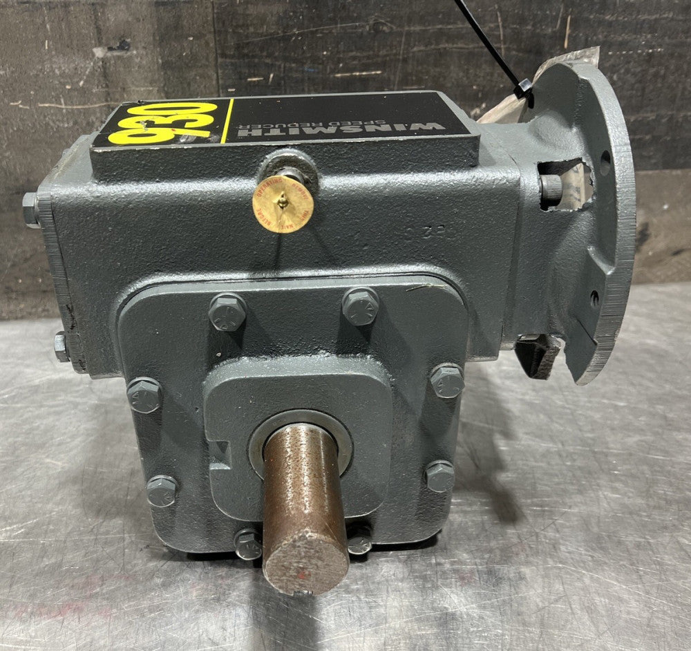 Winsmith Gear Reducer Part No 930MDNS4200GC1 Nos Surplus. Storage Damaged