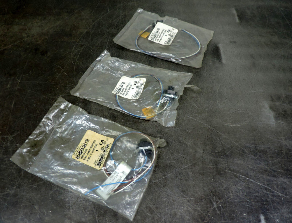 Brad Harrison Male 8R4006A18A120 & Female 8R4A00A18A120 Micro Change Receptacle