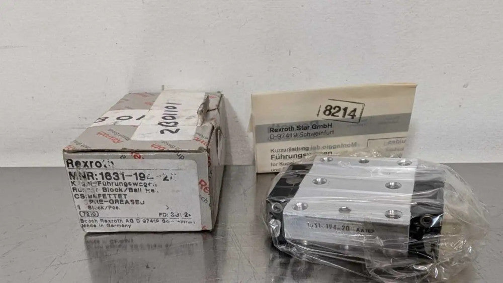 Rexroth 1631-194-20 Linear Bearing Block 34mm Wide x 72.6mm Long 15mm Rail