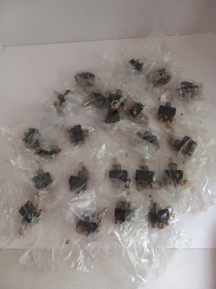 25 Eaton Toggle Switch 10A @250VAC, 15A @ 125VAC, 3/4HP @250VAC 3 Position *NEW*