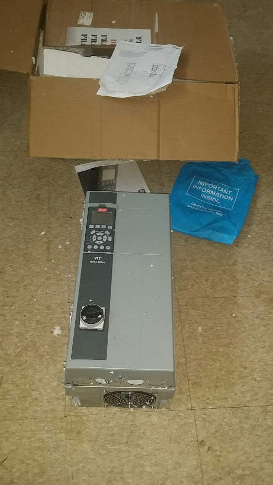 Danfoss VLT FC100 Series HVAC Frequency Drive 11KW/15HP, 131F0143 NEW