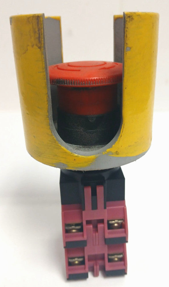 IDEC RED EMERGENCY STOP BUTTON HW-G01 HW-CB04 600 VOLT 10 AMP