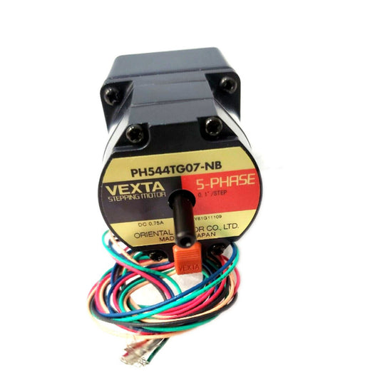 1 PCS NEW IN BOX VEXTA STEPPING MOTOR PH544TG07-NB