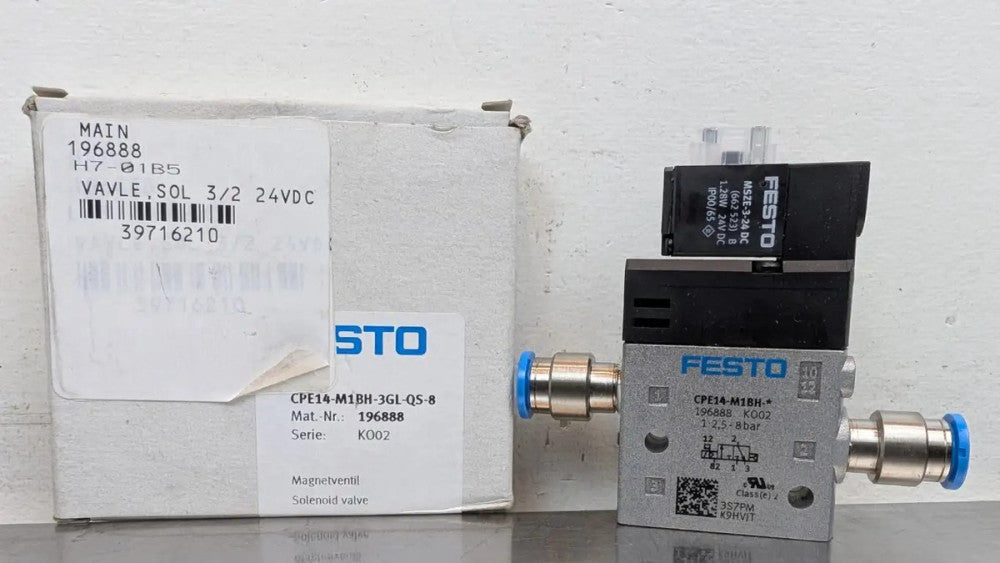 Festo CPE14-M1BH-3GL-QS-8 Solenoid Valve 196888 24VDC Coil 24VDC 1.28W