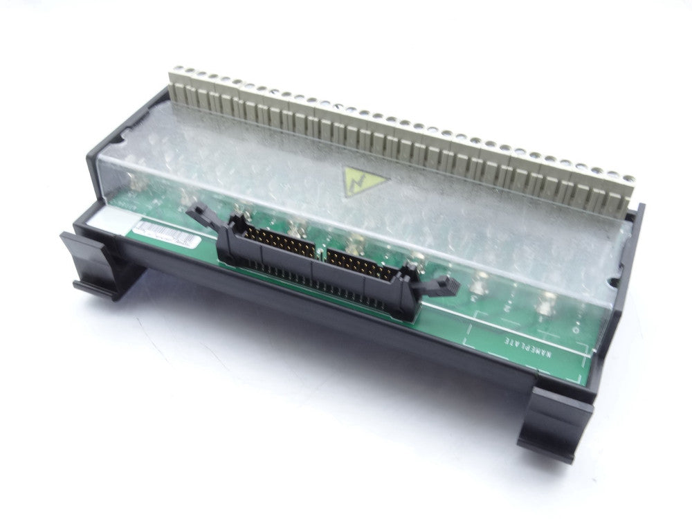 ALLEN BRADLEY 1492-IFM40F-FSA-4 PLC MODULE