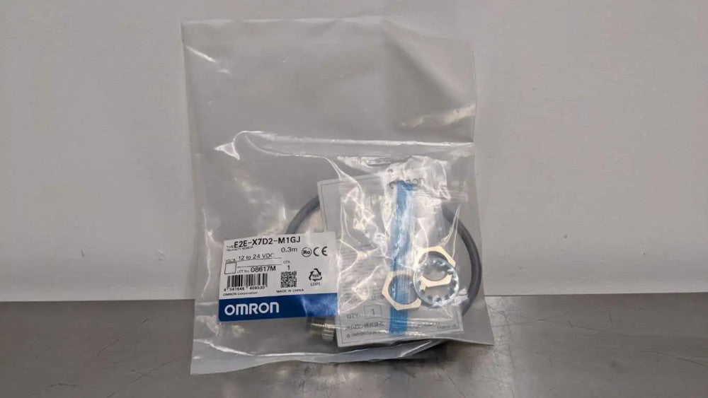 Omron E2E-X7D2-M1GJ Proximity Sensor 0.3m 12-24 VDC