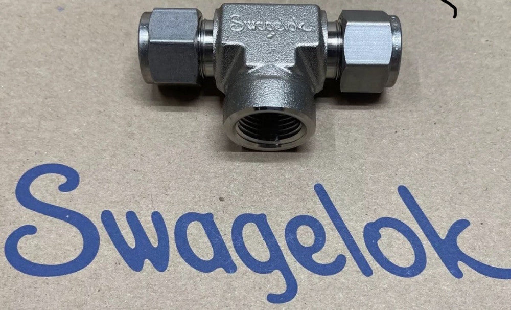 New Swagelok SS-810-3-8TTF Tube Fitting; 1/2" Tube OD; 1/2" NPT
