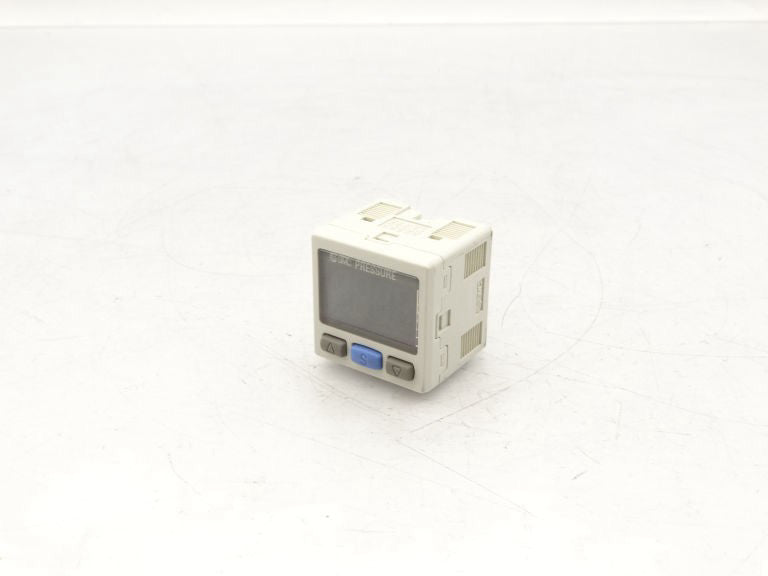 SMC ISE30A-01-B Switch