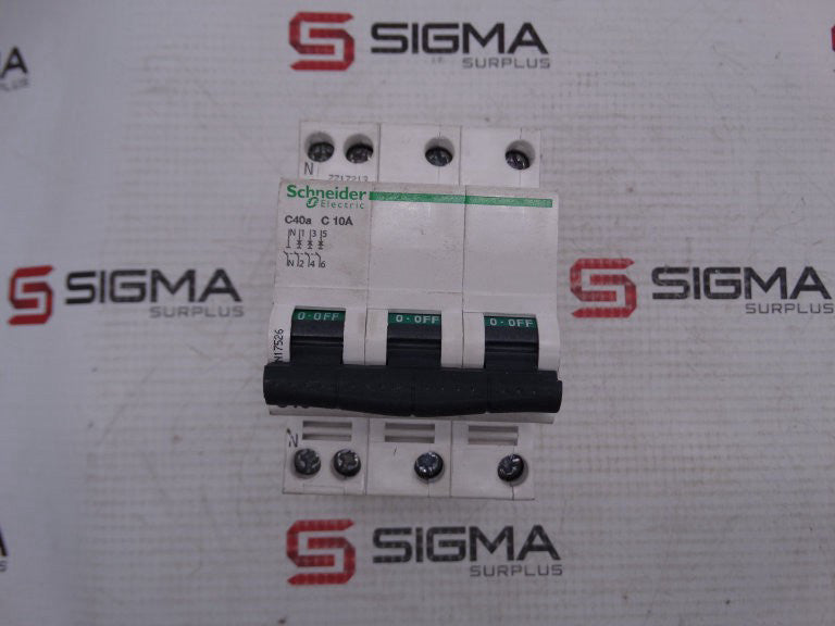SCHNEIDER ELECTRIC A9N17526 CIRCUIT BREAKER