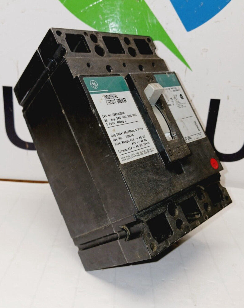 GE 30 AMP CIRCUIT BREAKER 3 POLE 240 VAC / 250 VDC  TEB132030