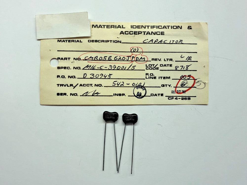 (2 PIECE LOT) CMR05E620JPDM, CORNELL DUBILIER Mica Capacitors 62pF 500V +/- 5%
