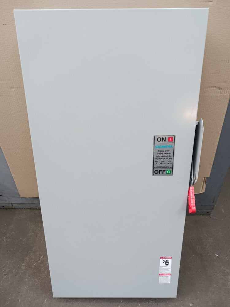 New Siemens 400 Amp Fusible Safety Switch 3 Pole 240 VAC / 250 VDC 3R HF325NRA