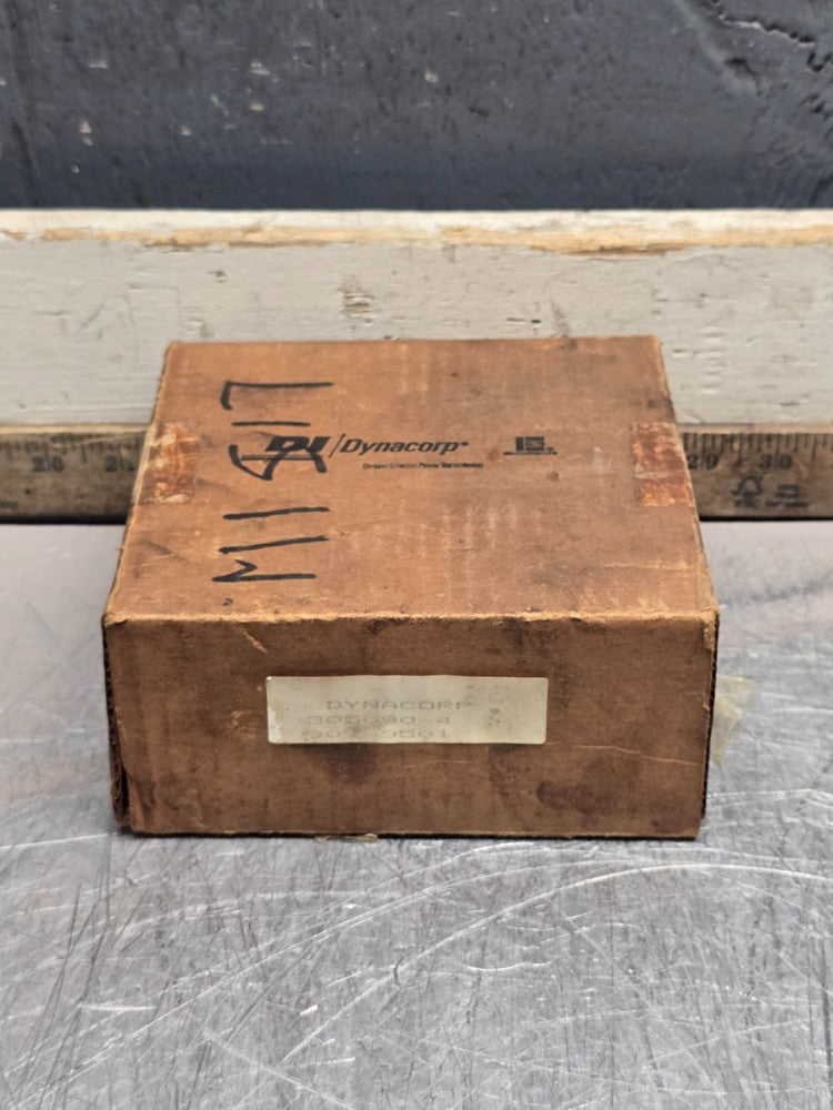 DYNACORP SHAFT MOUNT BRAKE 305090-4, 90V NEW IN THE BOX!! MAKE OFFER!